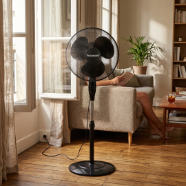 VENTILATEUR SUR PIED DIAMÈTRE 40CM 45W NOIR TECHWOOD RÉGLABLE 3 VITESSES USAGE MAISON BUREAU