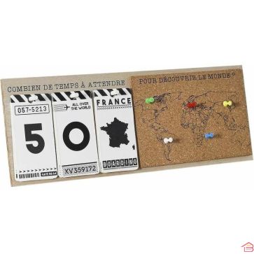 CALENDRIER DÉCOMPTE AVANT VOYAGE EN BOIS ET MDF AVEC CARTES DESTINATIONS ET CHIFFRES