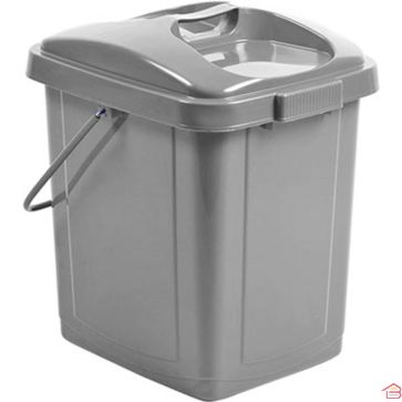 POUBELLE CARRÉE 30 L EN PLASTIQUE AVEC COUVERCLE