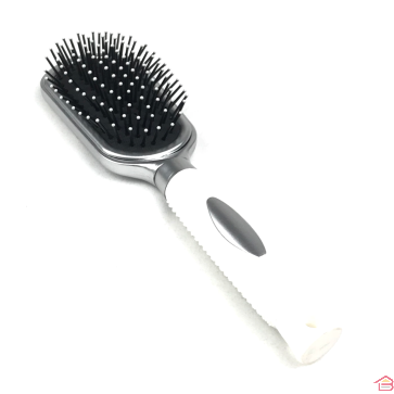 BROSSE A CHEVEUX PLASTIQUE MANCHE 12 CM